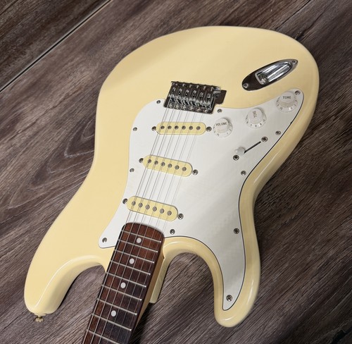 Left handed fender stratocaste - fender,