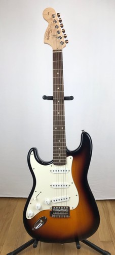 Squire affinity stratocaster - squire,