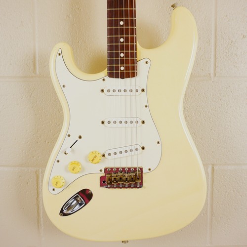 Fender japan 2006 - fender,